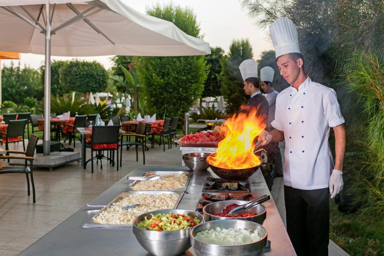 Oezkaymak Select Resort Alanya Luaran gambar