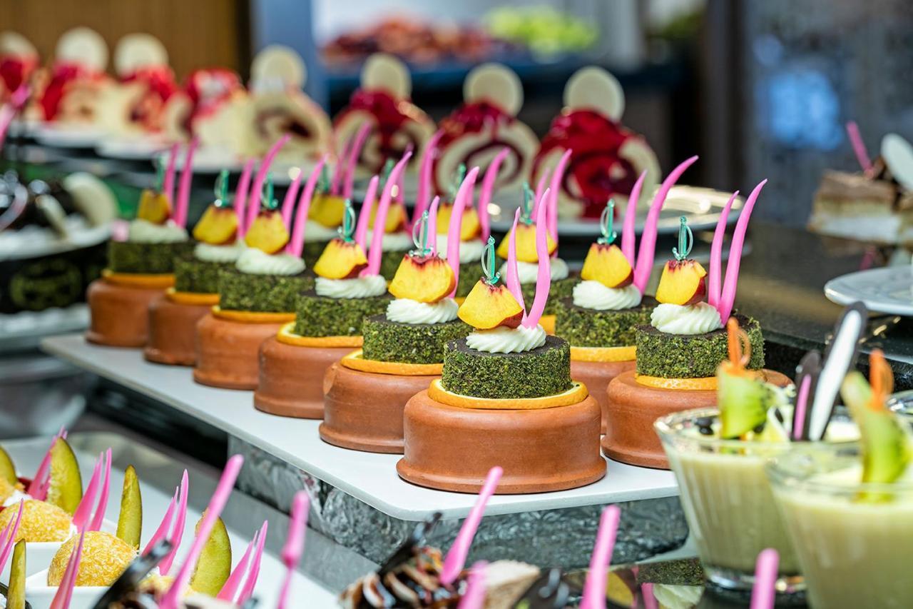 Oezkaymak Select Resort Alanya Luaran gambar
