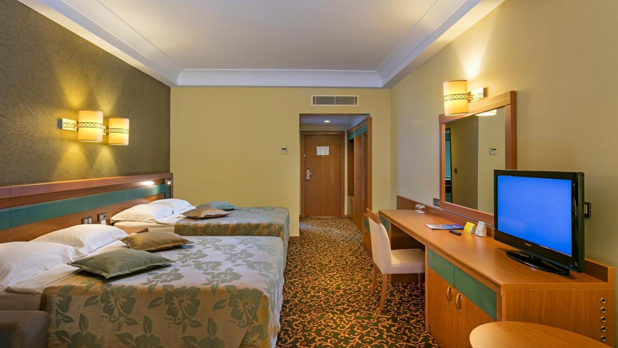 Oezkaymak Select Resort Alanya Bilik gambar