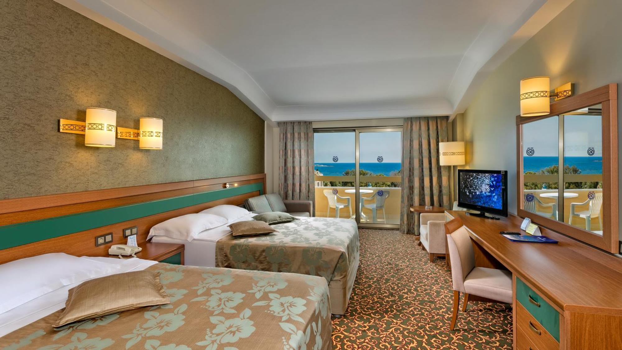 Oezkaymak Select Resort Alanya Bilik gambar